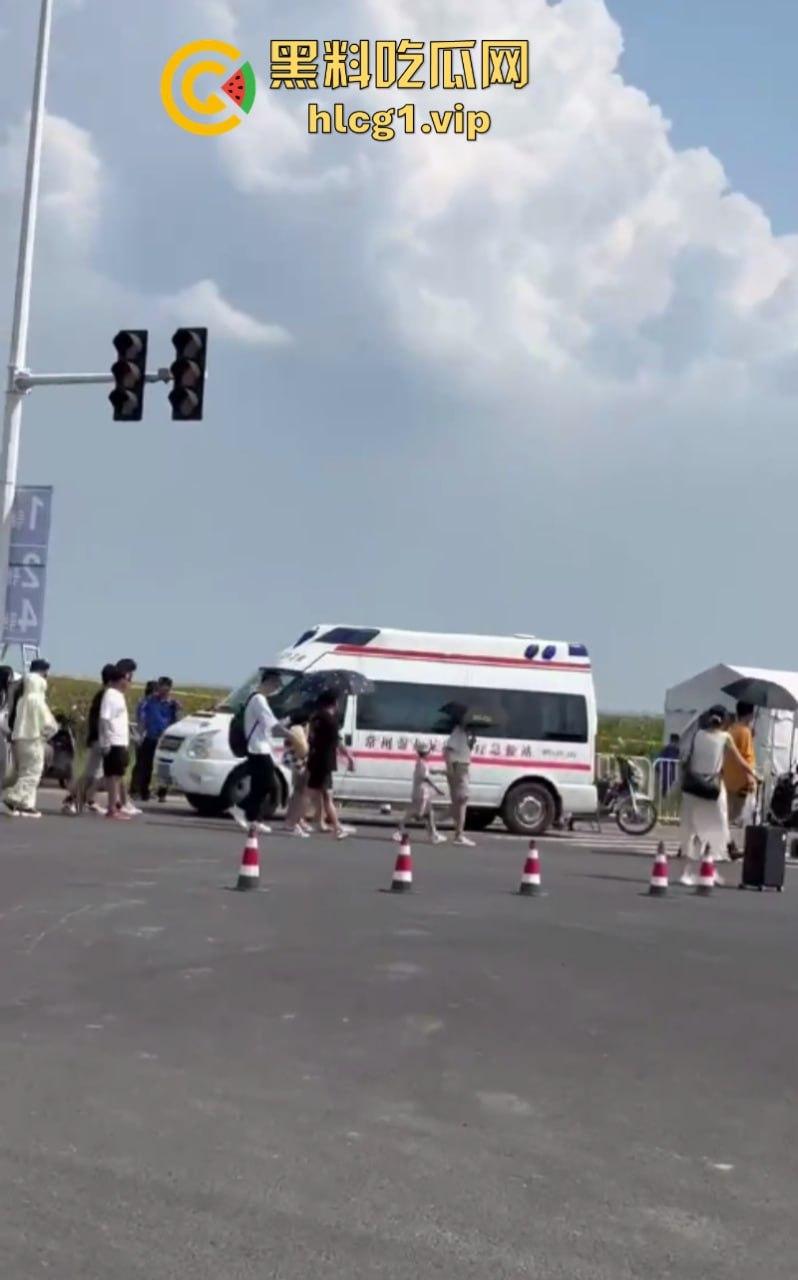 管杀不管埋啊！常州长荡湖芒禾音乐节 真是花钱找罪受 物价超贵还有人摔骨折！-10