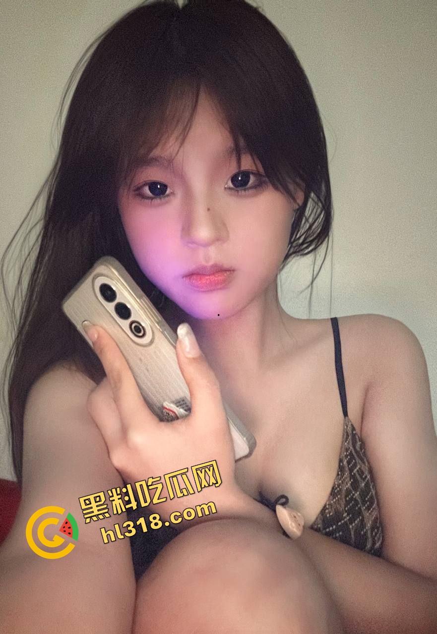 南宁极品人妻『刘宁娜』酒店偷情被爆操，身材骚得没话说，深喉强制爆口一条龙，人妻就该狠狠征服！-1