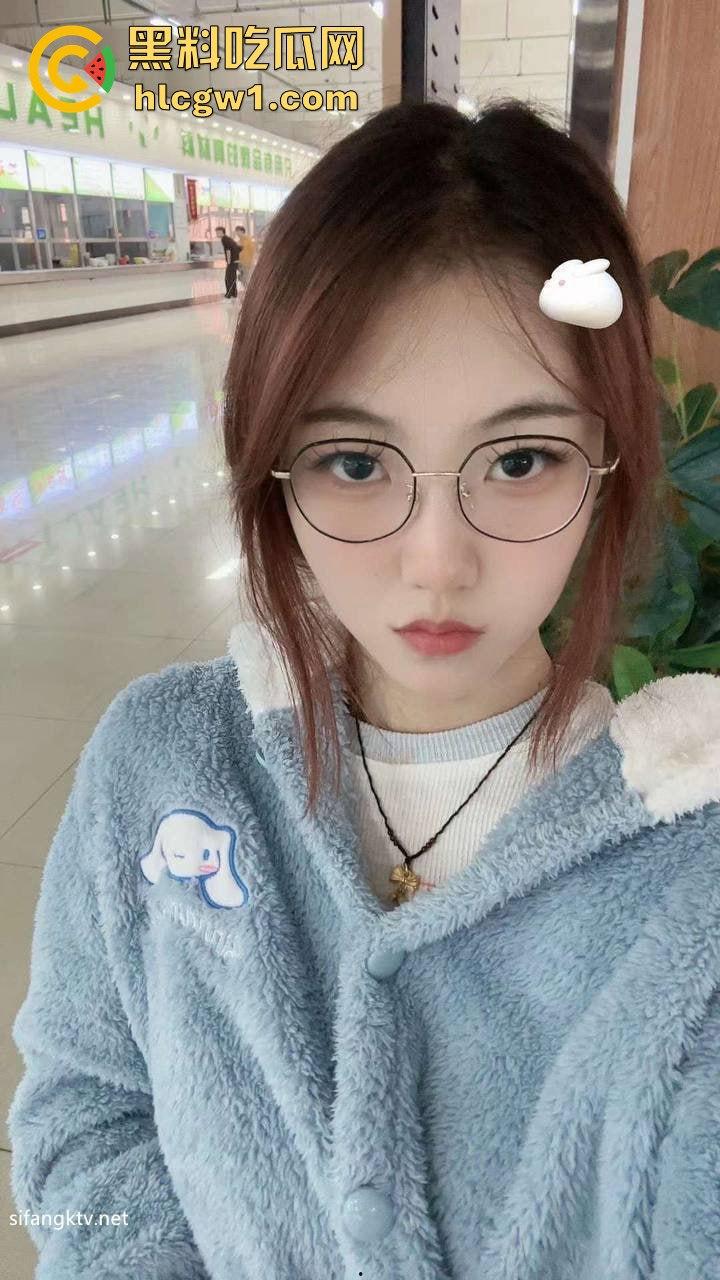 舔屁眼舔到潮喷！上海高冷女神『姜欣』堕落成富二代贱狗，屁味加精液舔到嗨叫，这骚劲连狗都跪服！-2